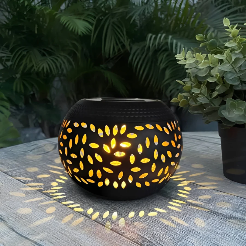 Lumopattern Solar Garden Light