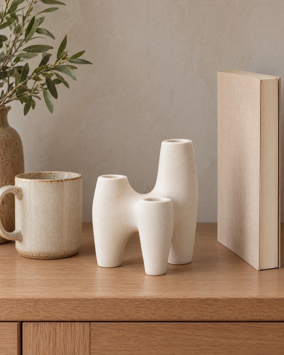 Duna Sculptural Ceramic Candle Holder shown at true scale